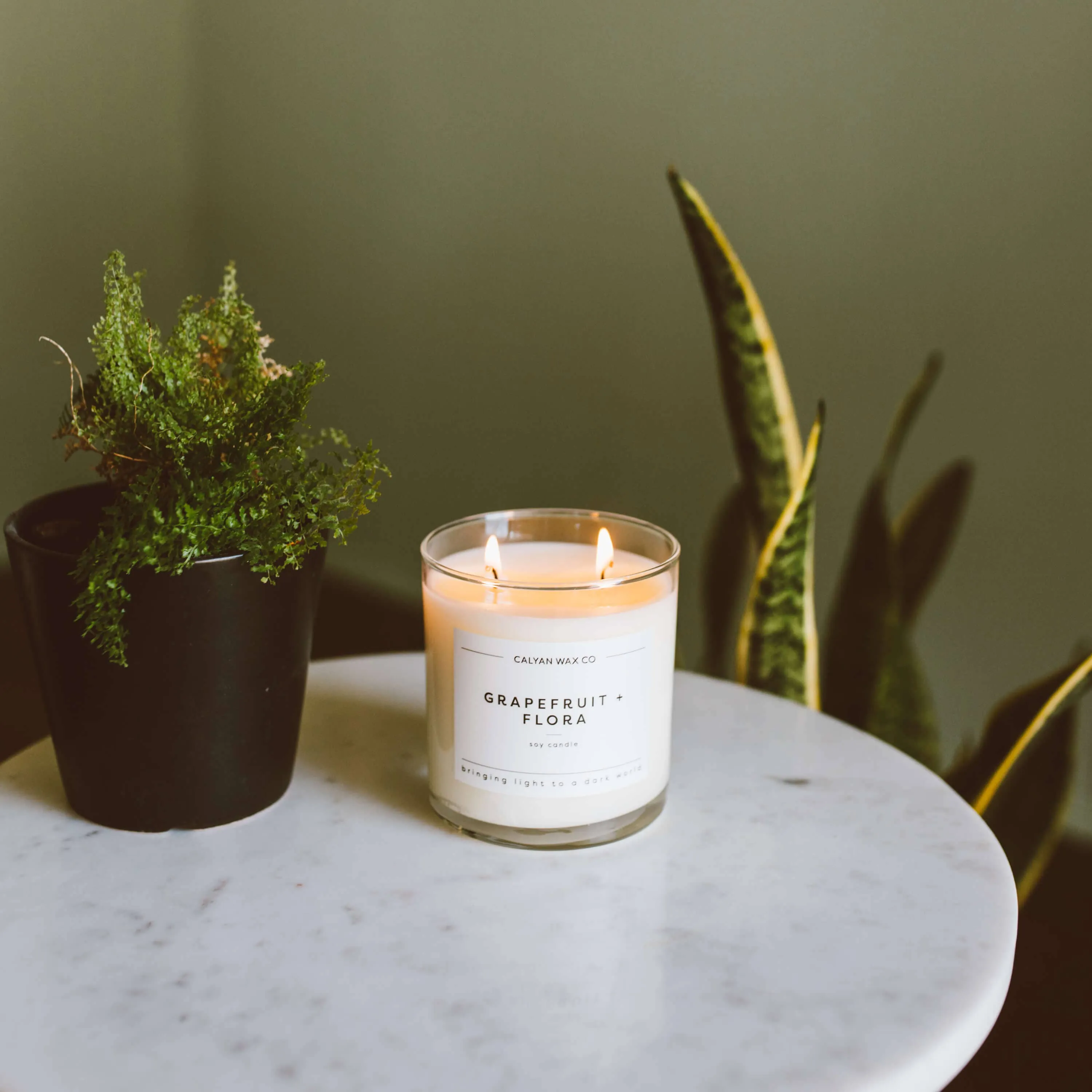 Calyan Wax Co. - Grapefruit   Flora Glass Tumbler Soy Candle
