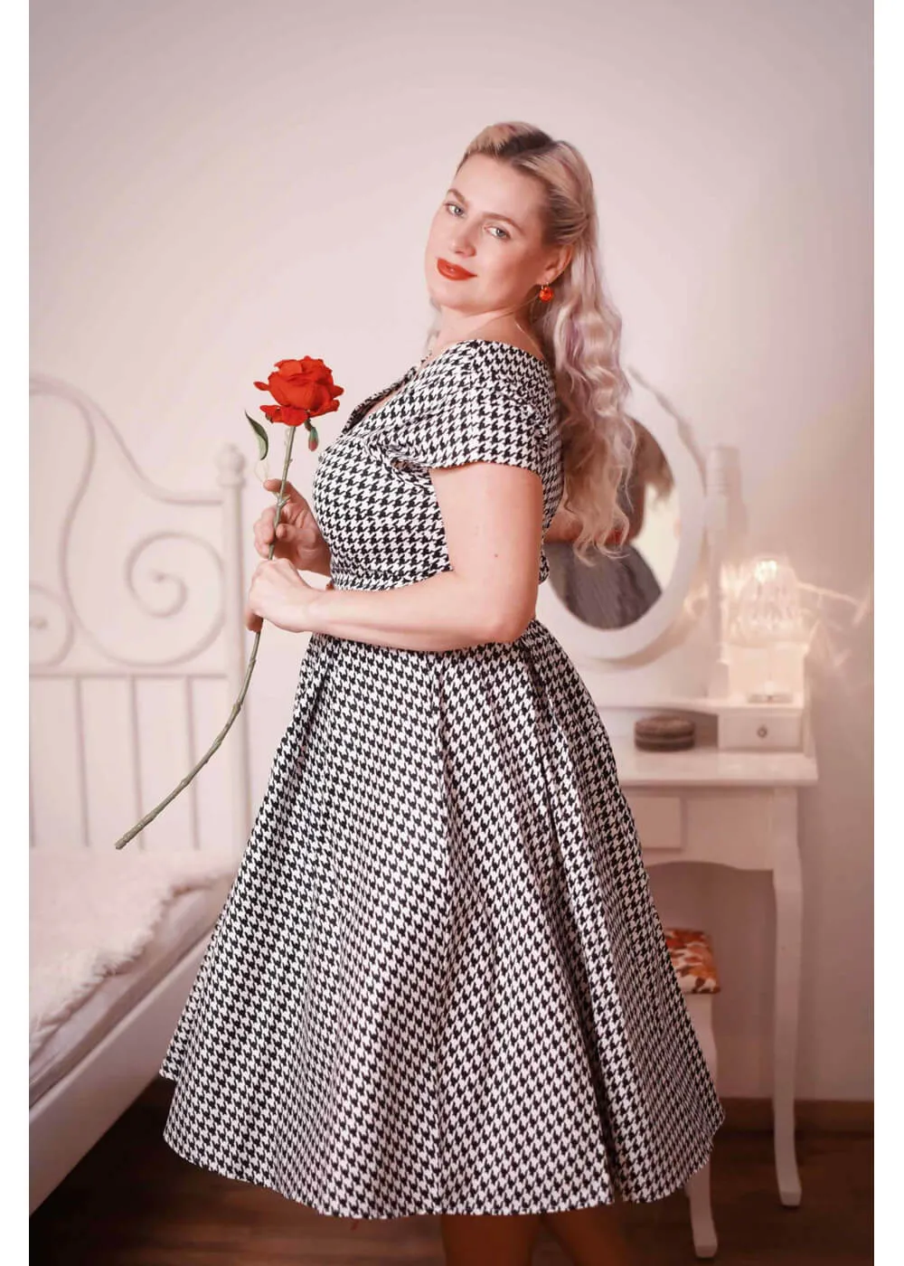 Dolly & Dotty Lily Dogtooth 50's Swing Dress Black White