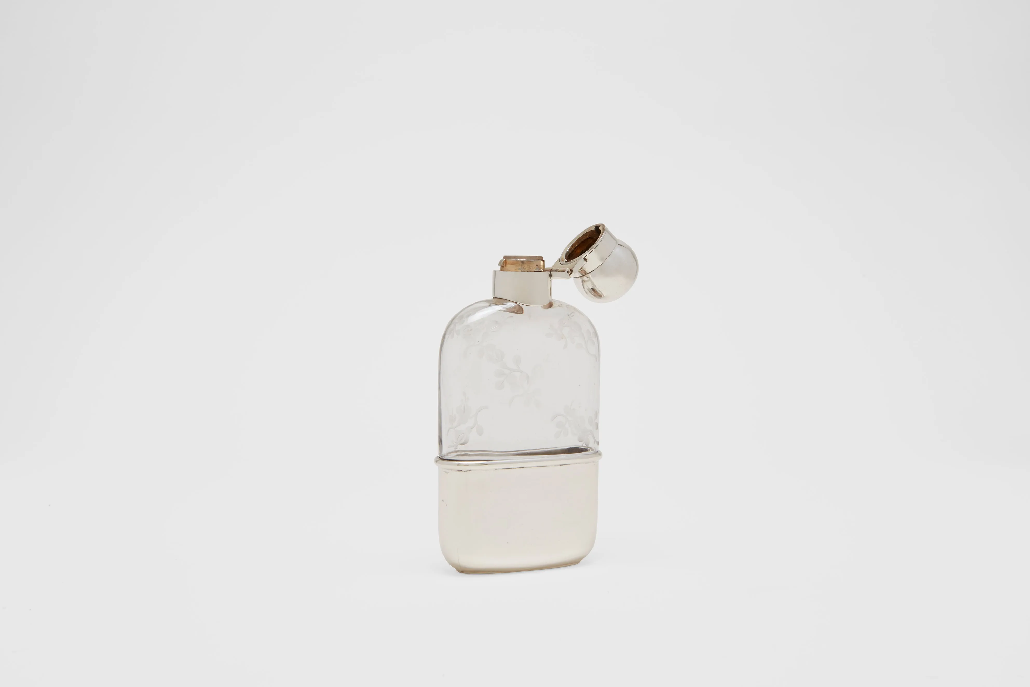 Engraved Flask with Removable Cup
