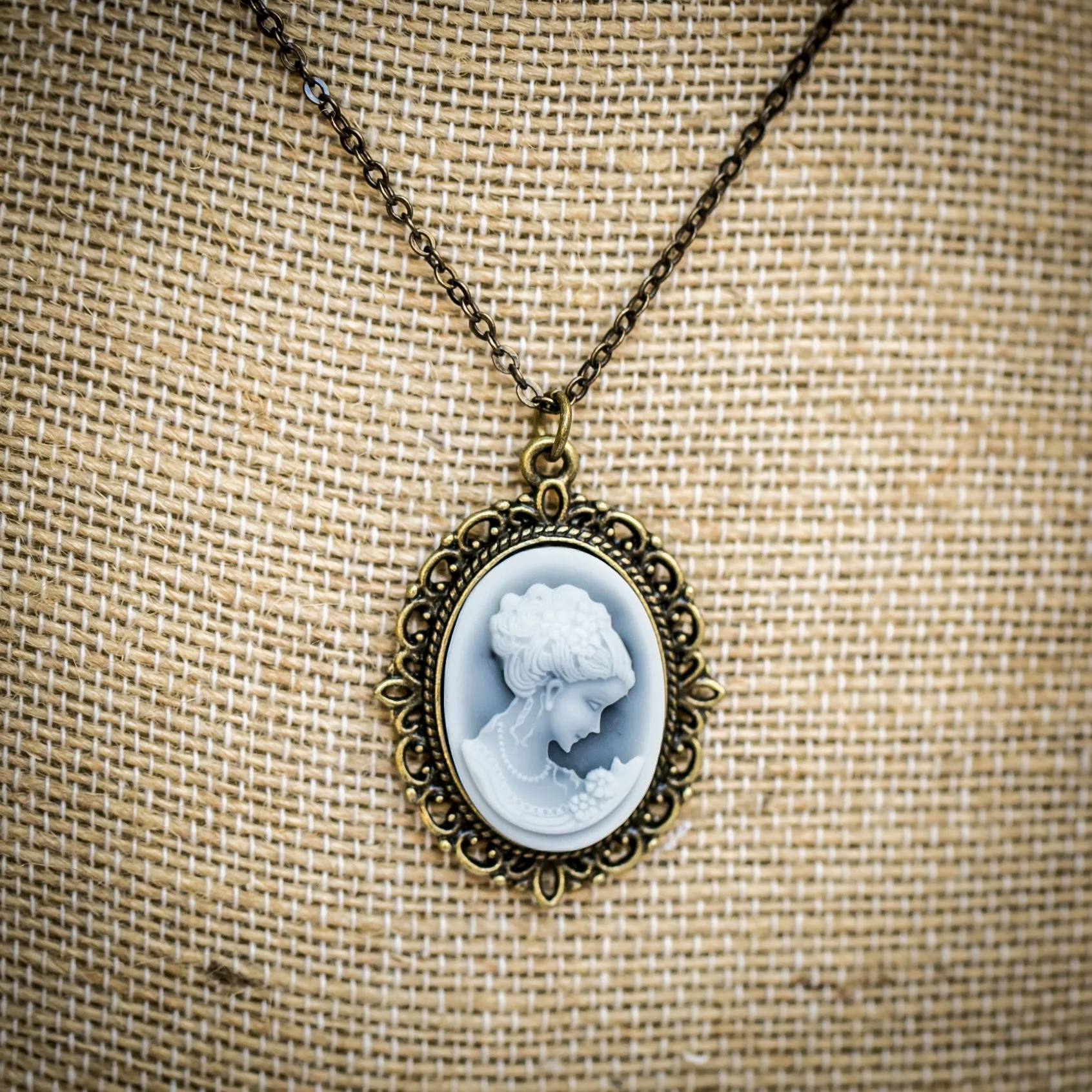 Grey Lady Cameo