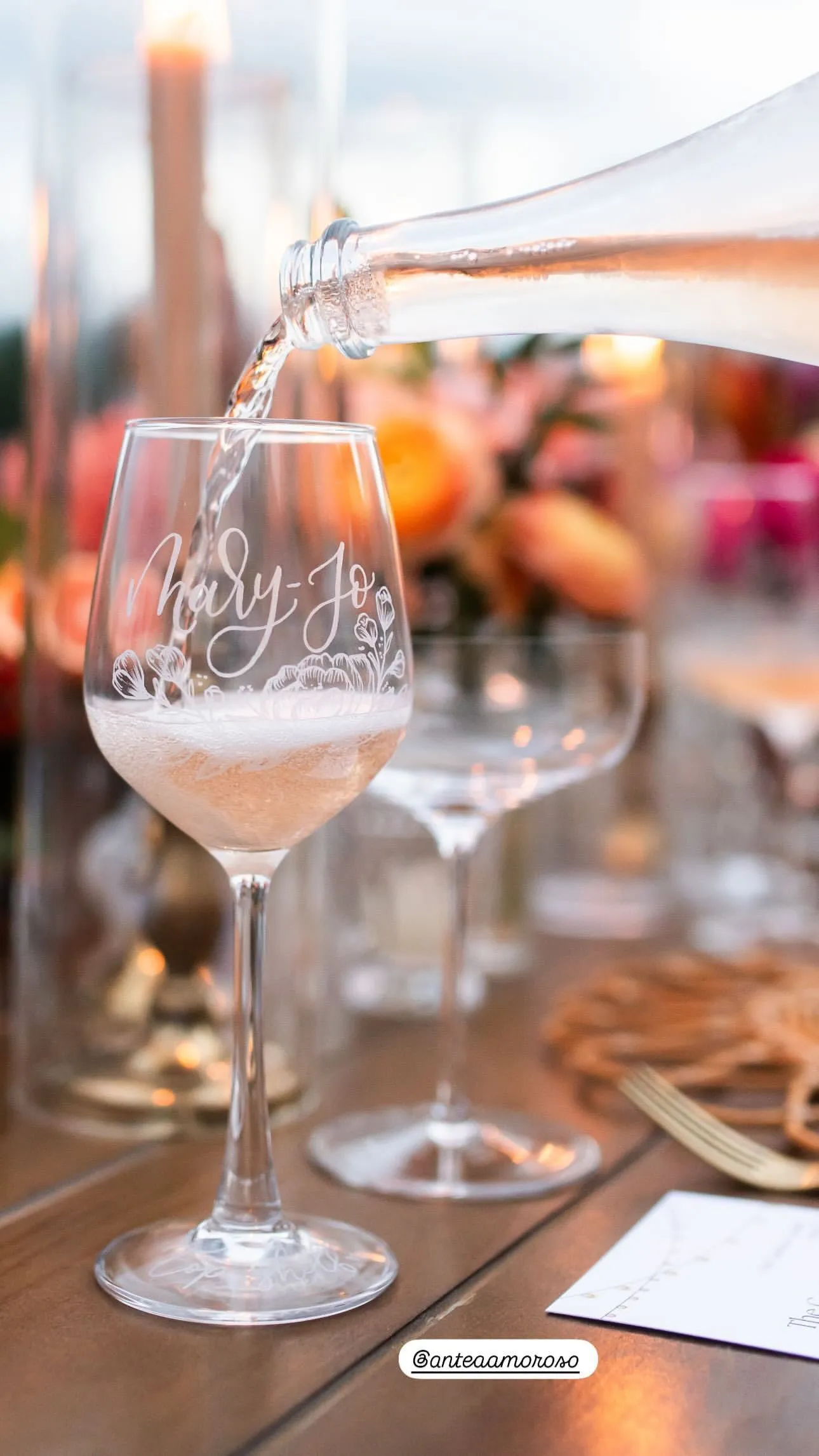 Hand Engraved Wine Glass - stem   stemless