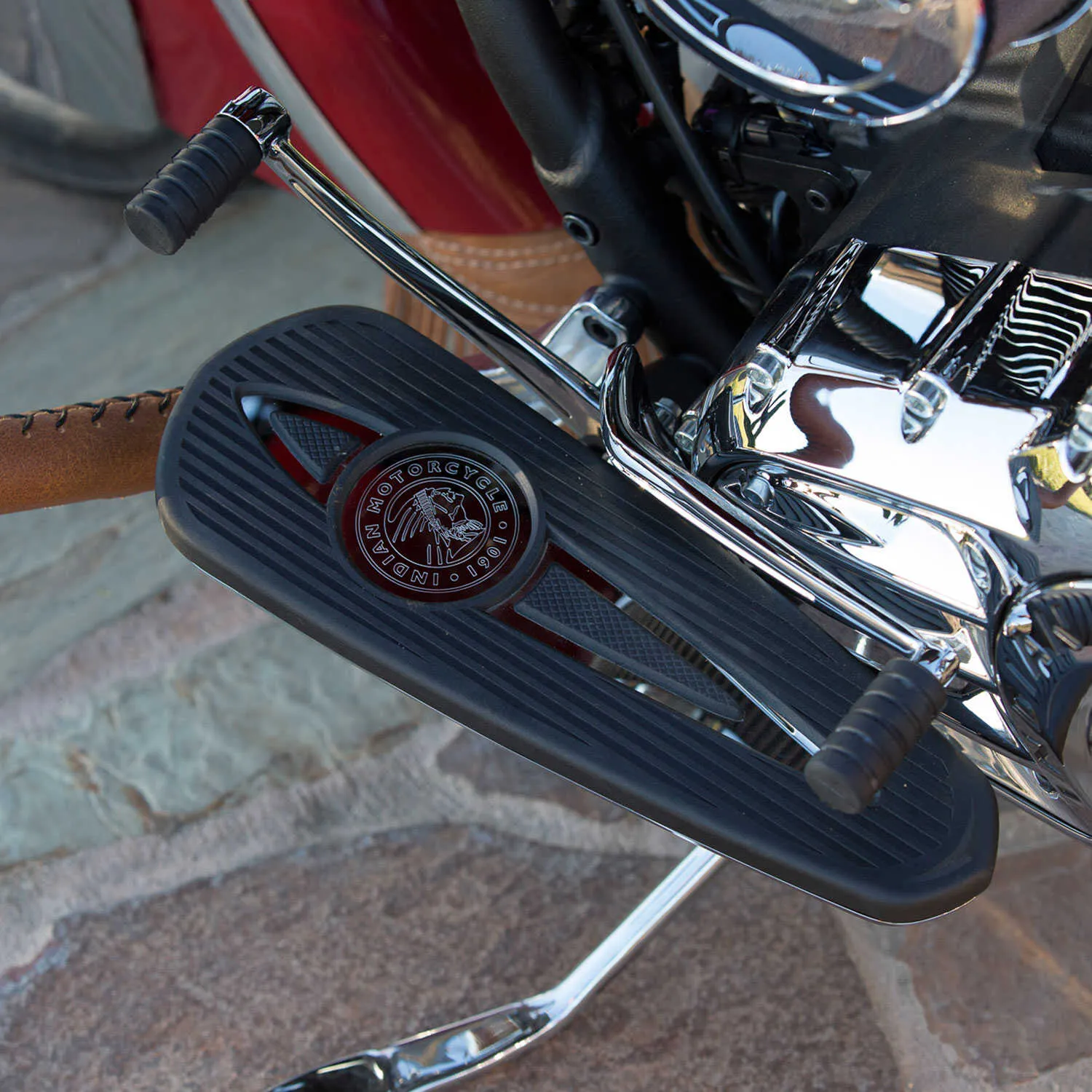 Headdress Rider Floorboard Pads in Polished, Pair