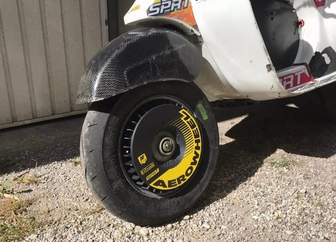 Hub Cap AF Parts AEROWHEEL 10" Rim | Vespa ET2/ET4 50-150cc Piaggio ZIP