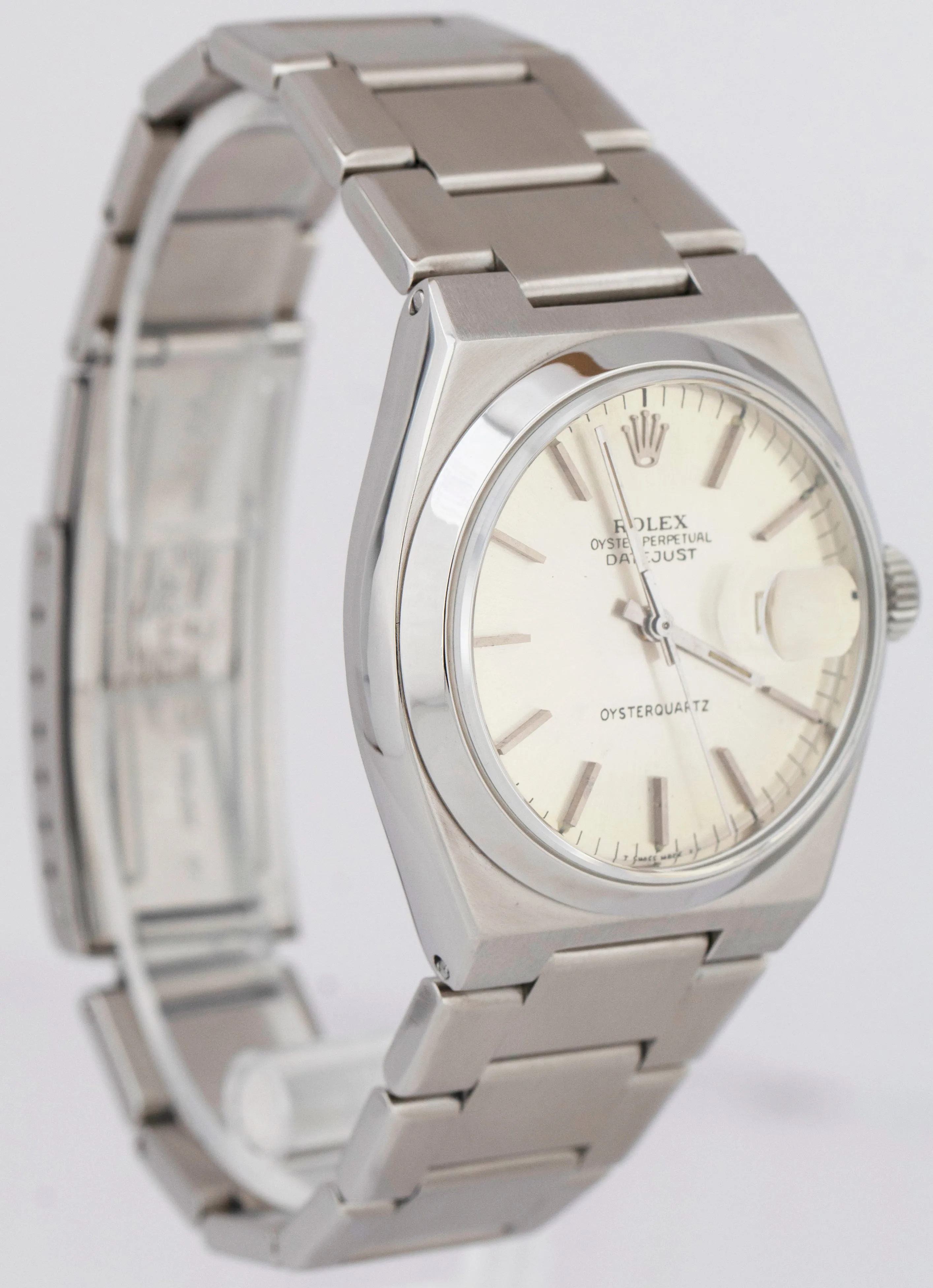 Rolex Oysterquartz DateJust Stainless Steel Quartz Silver 36mm Watch 17000
