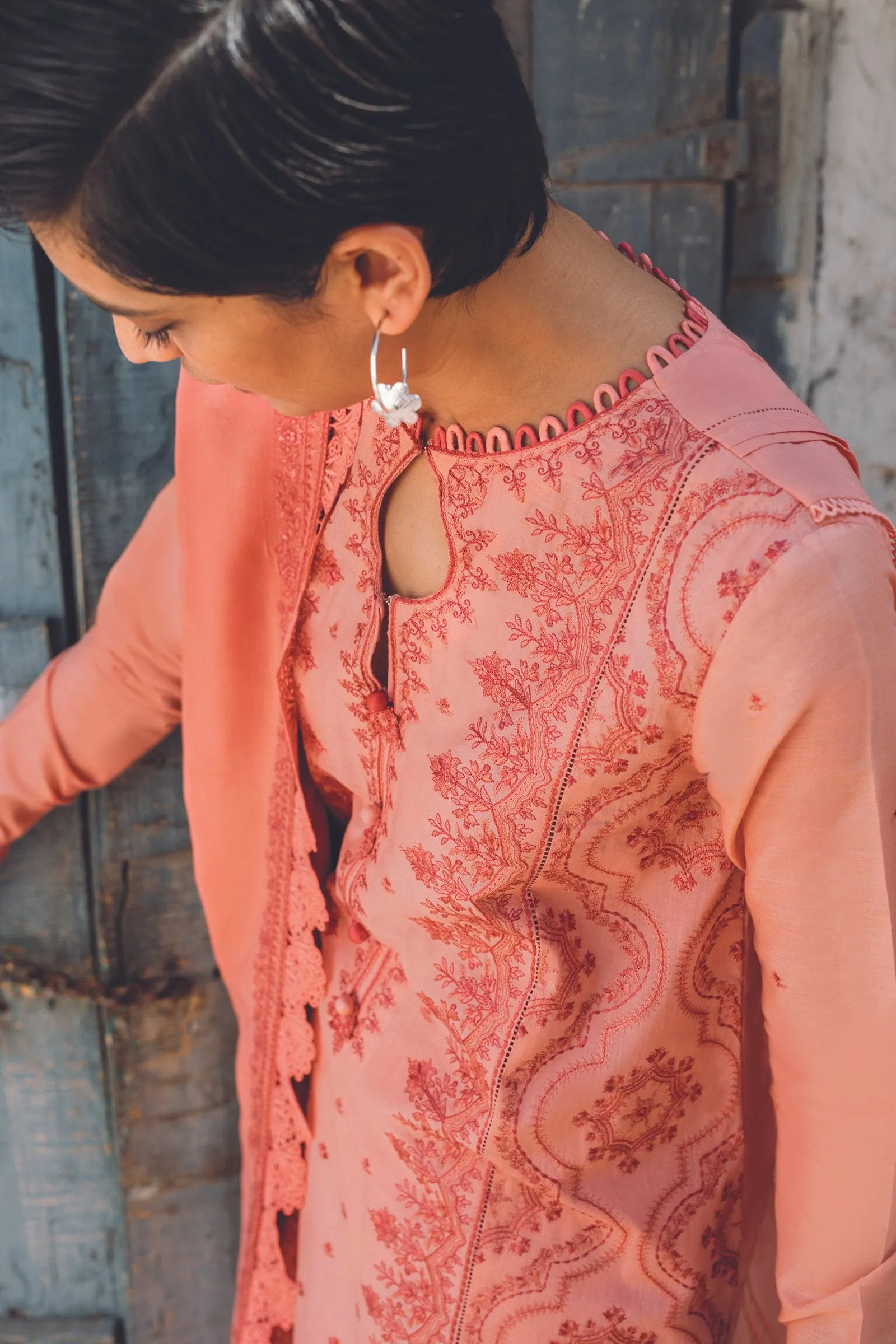 ROYA (ZW21-04) |  Zaha Hamrahi Winter Collection 2021 | Unstitched Embroidered Karandi Suits