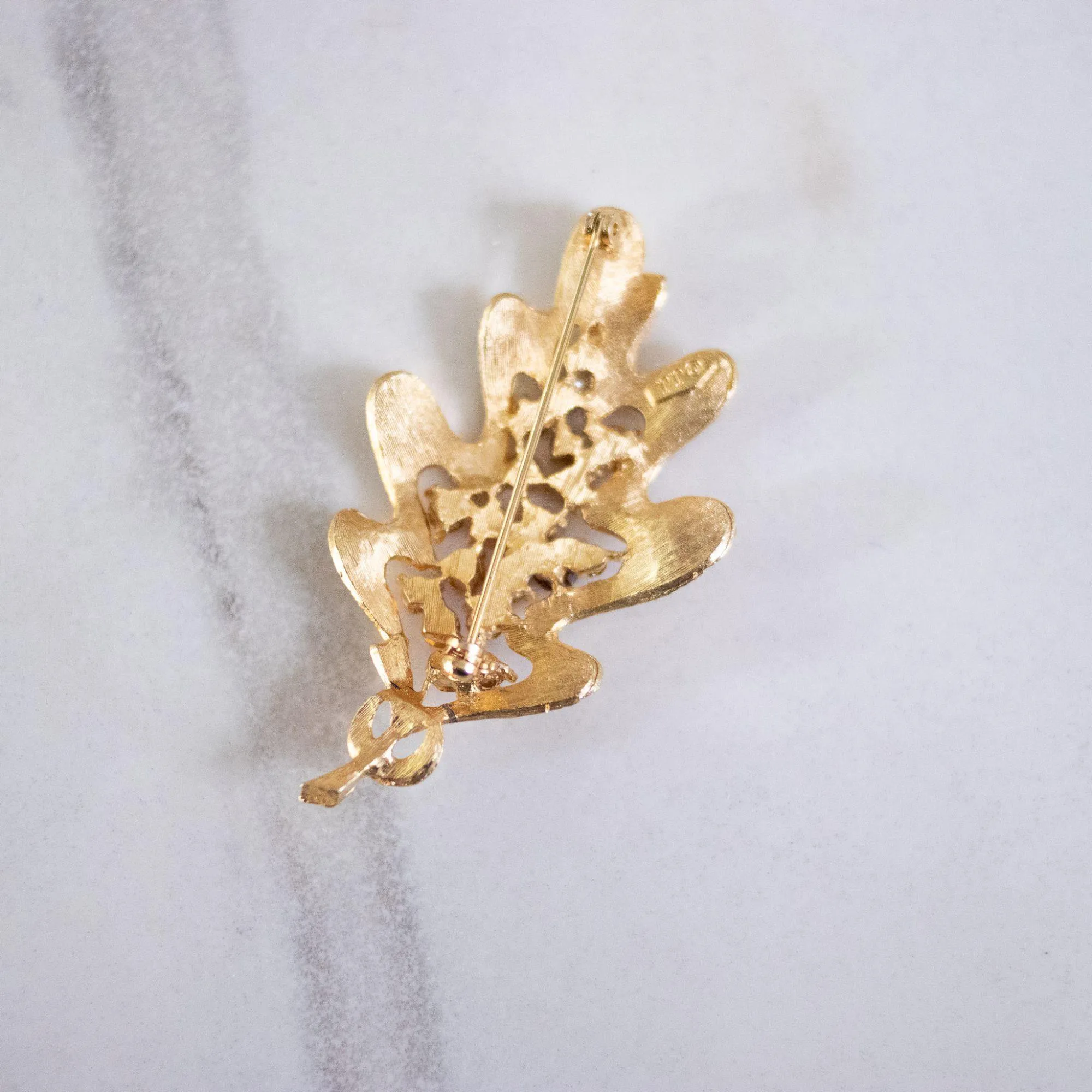 Vintage Gold Leaf and Red Rhinestone Brooch